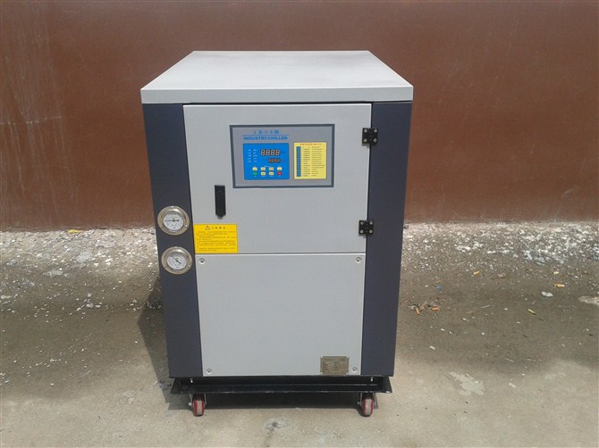 水冷式工業(yè)冷水機(jī)，箱式冷水機(jī)，工業(yè)冷水機(jī)組