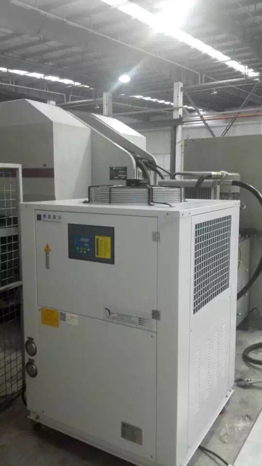 油冷機，液壓油冷水機，油溫度控制機