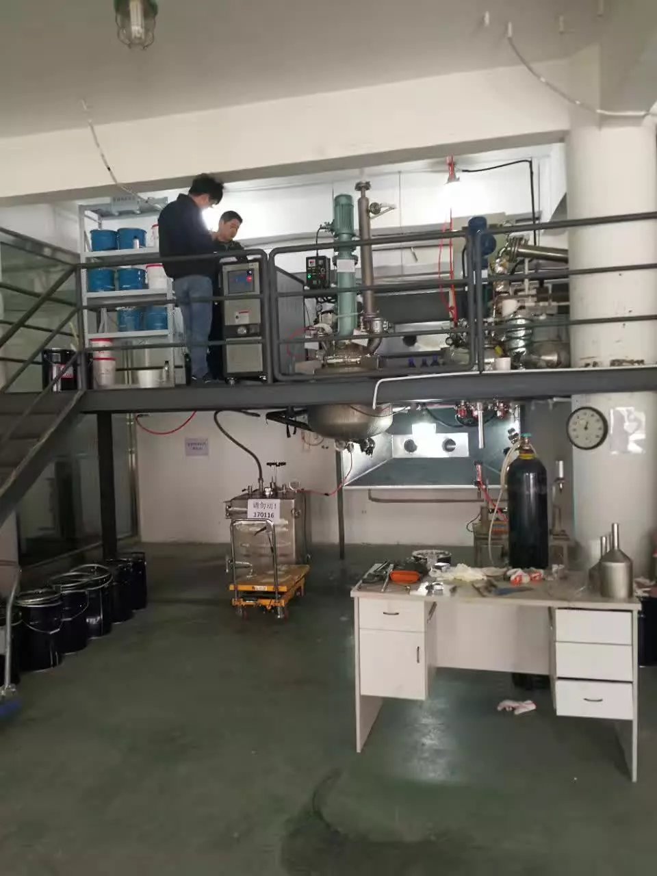 反應(yīng)釜控溫機(jī)組，反應(yīng)釜冷熱一體機(jī)，反應(yīng)釜溫度控制機(jī)