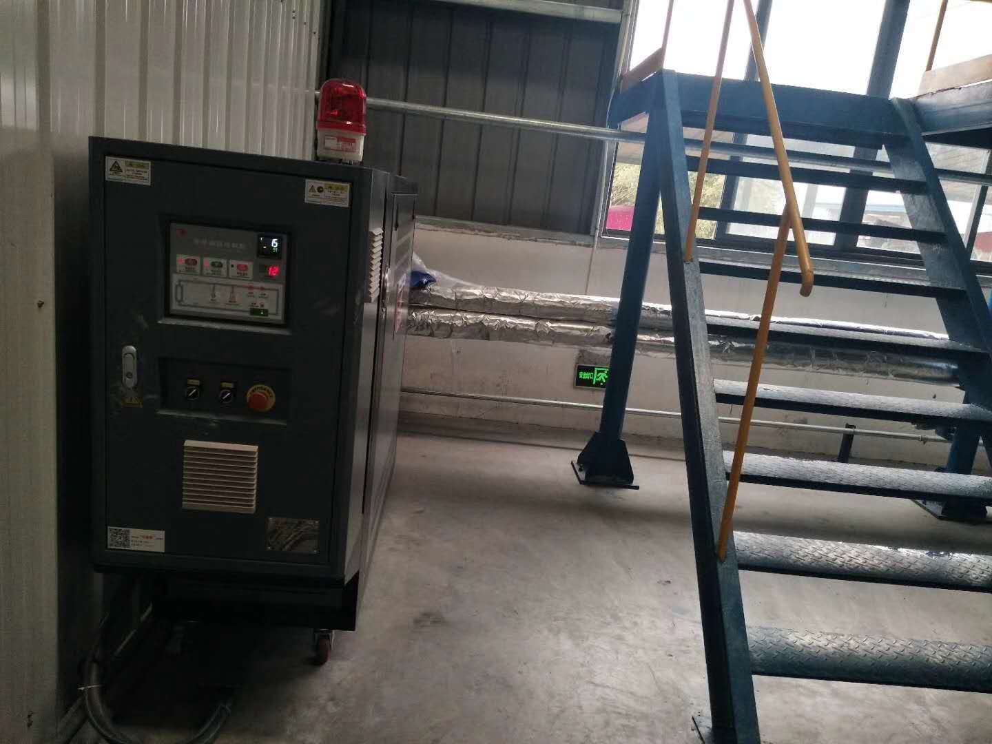 反應(yīng)釜夾套油加熱器，反應(yīng)釜罐油加熱器