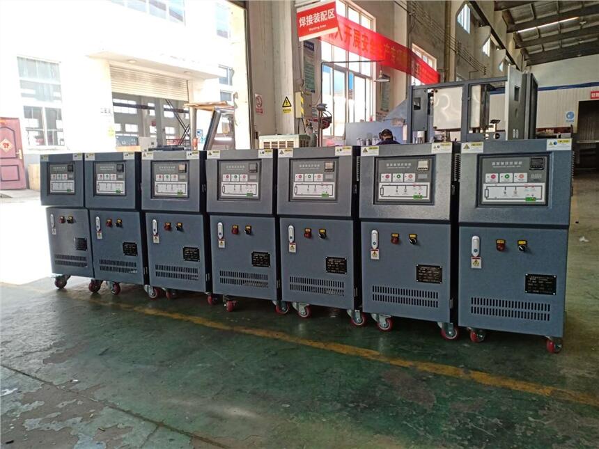 模溫控制器-運油式模溫機(jī)/運水式模溫機(jī)-冷熱一體模溫機(jī)